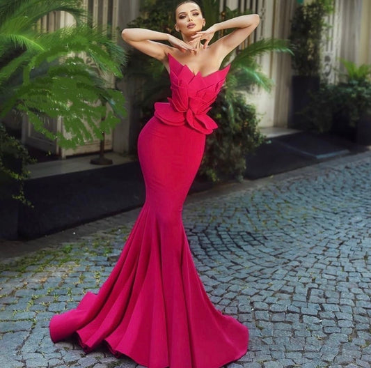 Strapless Neckline With Dramatic Sculpted Ruffles Style 5382